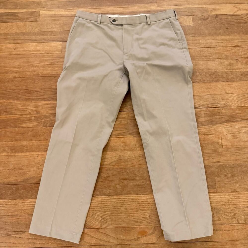 Brooks Brothers Advantage tan casual khaki golf pants size 36 x 30
b4